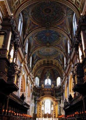 St Paul's - Choir