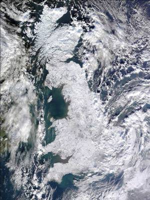 Great Britain under snow