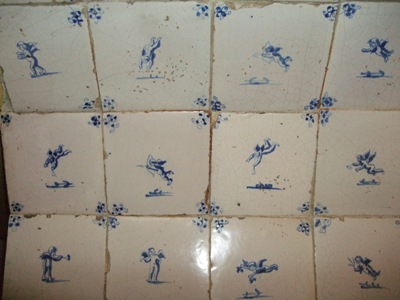 Delph tiles