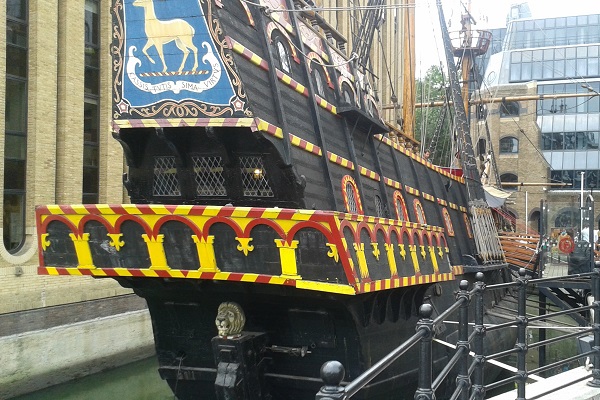 Golden Hind 