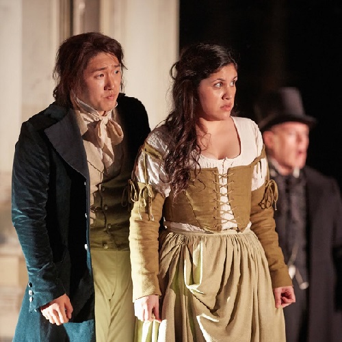 Figaro: Kangmin Justin Kim as Cherubino and Yaritza Véliz as Barbarina